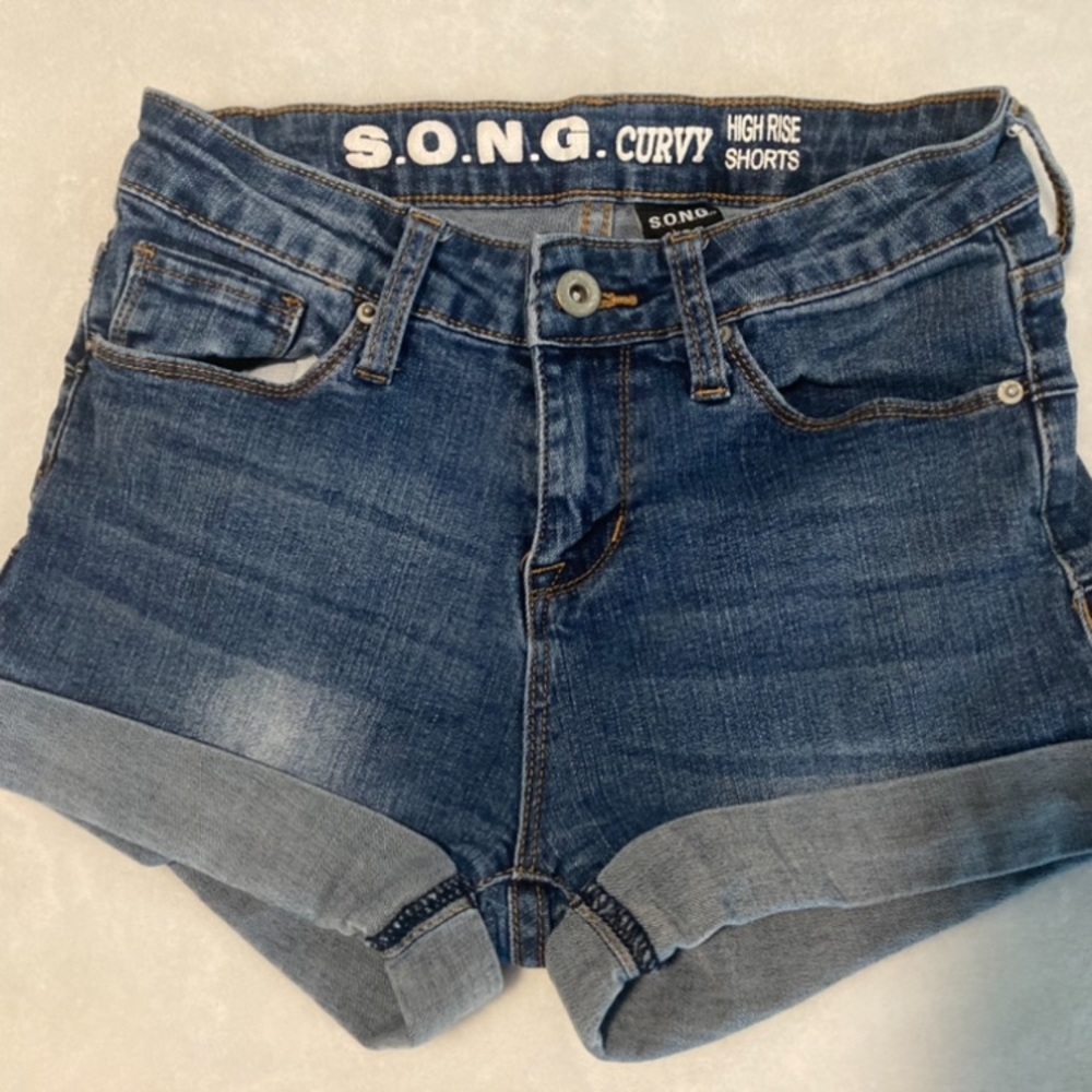 High rise shorts